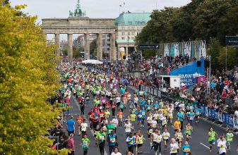 BMW Berlin Marathon: Δυναμική επιστροφή με χιλιάδες συμμετοχές