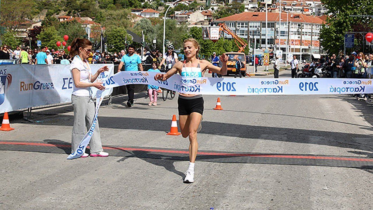Η Σόνια Τσεκίνη από το Run Greece Καστοριάς