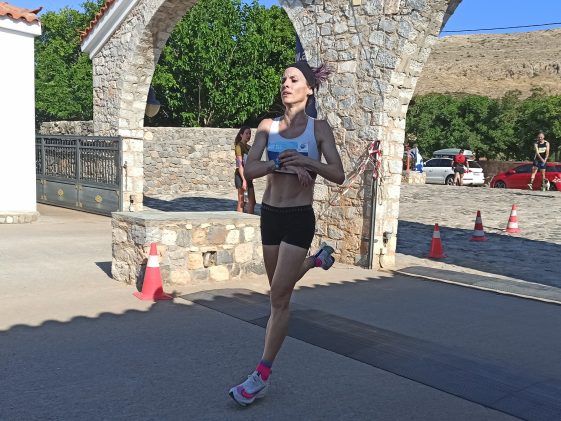 Η Κατερίνα Ασημακοπούλου τερματίζει πρώτη στο Elafonisos Run