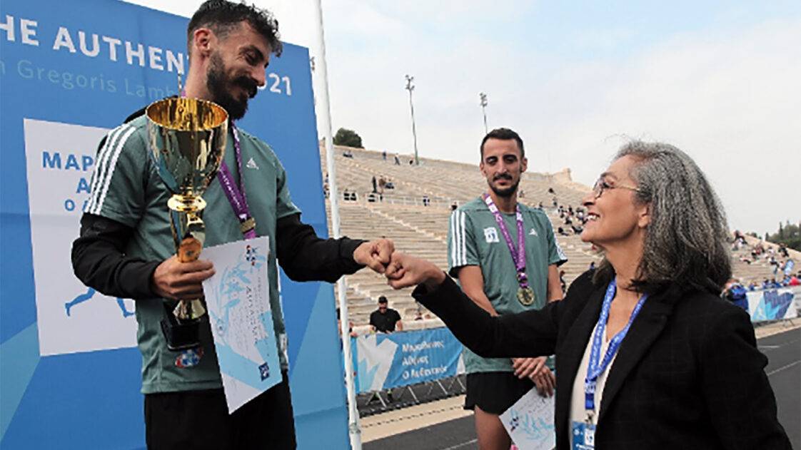 Σακοράφα και δρομείς στον ΑΜΑ