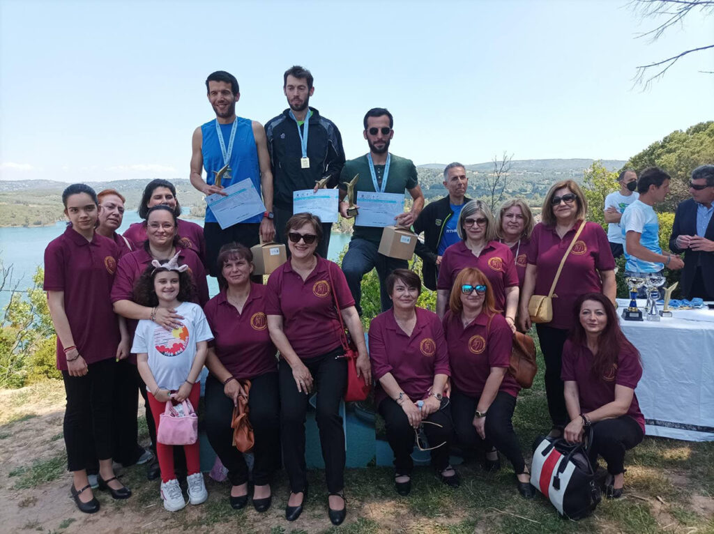 8ος Αγώνας Δρόμου Λίμνης Μαραθώνα - βάθρο και βραβεύσεις