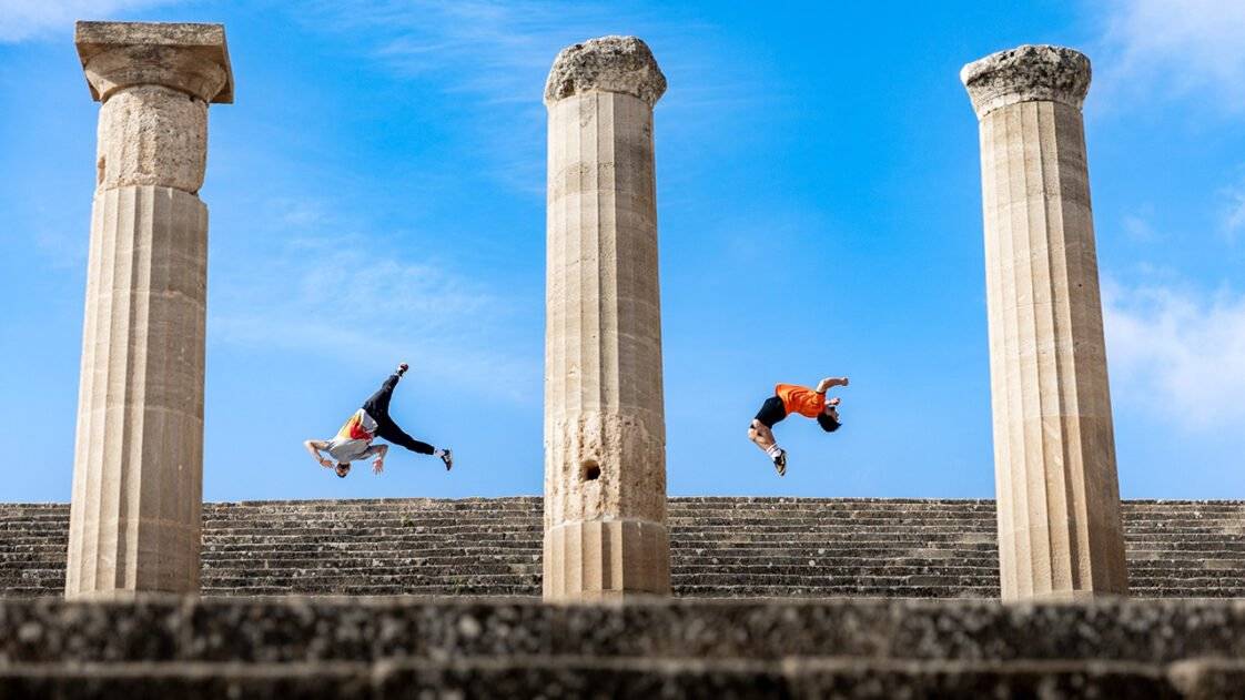 Δημήτρης Κυρσανίδης & Μίμης Θεοδωρίδης στο freerunning της Redbull στη Λίνδο