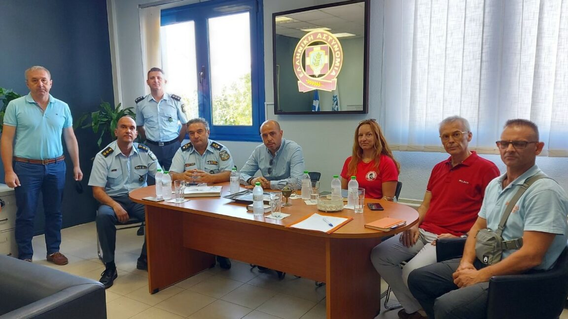 «ΤΡΕΧΩ ΓΙΑ ΤΗΝ ΚΑΤΕΡΙΝΗ»: Συνάντηση της Οργανωτικής Επιτροπής με τον Διευθυντή της Διεύθυνσης Αστυνομίας Πιερίας