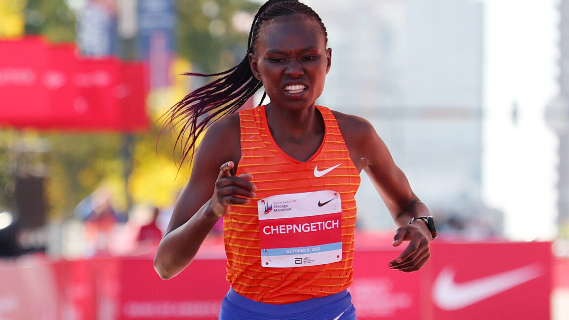 H Ruth Chepngetich, η μεγάλη νικήτρια του Chicago Marathon 2022