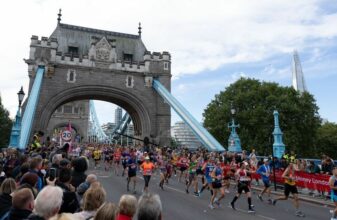 Οι Έλληνες στο Λονδίνο και τον TCS London Marathon