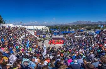 Ημιμαραθώνιος Κρήτης 2026: Νέο βίντεο με τη θρυλική γιαγιά!