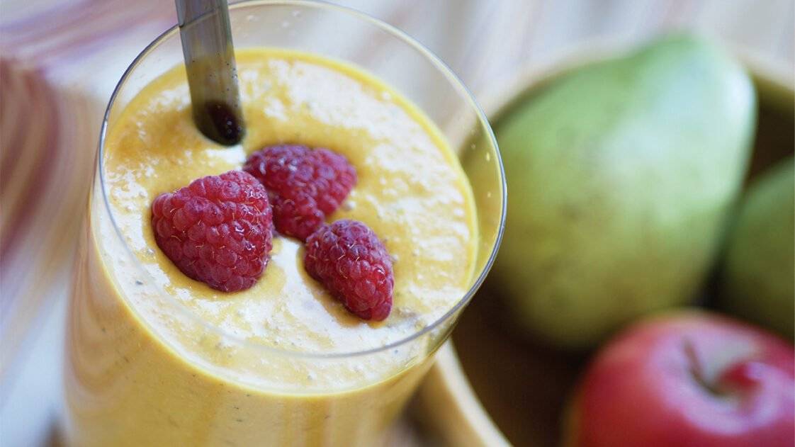 PINEAPPLE-SMOOTHIE