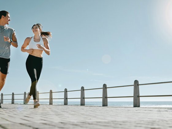 running-couple-summer