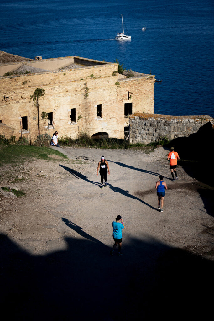 11o-corfu-old-town-trail