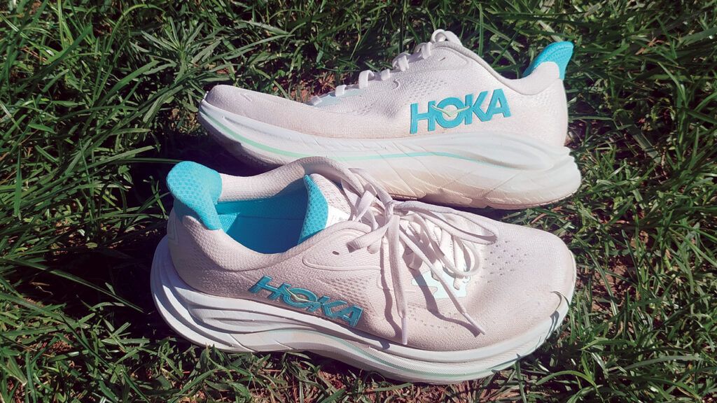 Hoka-Clifton-10