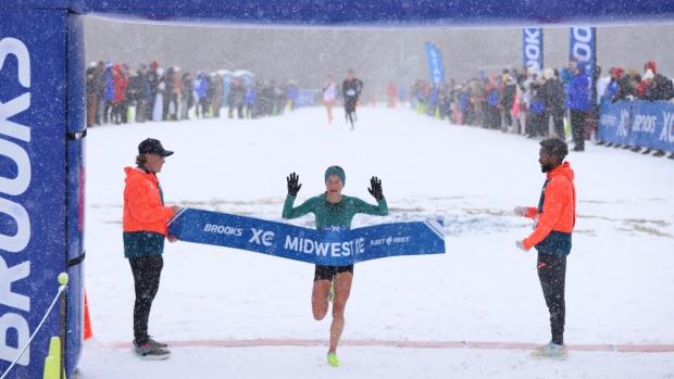 Εντυπωσιακά πλάνα από αγώνα ανωμάλου στο χιόνι στις ΗΠΑ