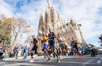 Οι Έλληνες στον Μαραθώνιο της Βαρκελώνης