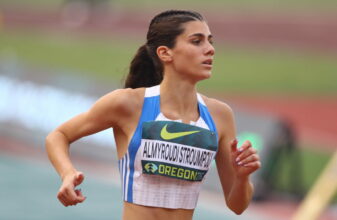 Mε το δεξί στο Παγκόσμιο Κ20 - Πανελλήνιο ρεκόρ η Αλμυρούδη Στρούμπου