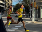 Έτρεξε Μαραθώνιο σε 2:30 φορώντας crocs στο Βερολίνο!