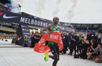 To"έχει" ακόμα ο Eliud Kipchoge! Νικητής στον Mαραθώνιο της Μελβούρνης